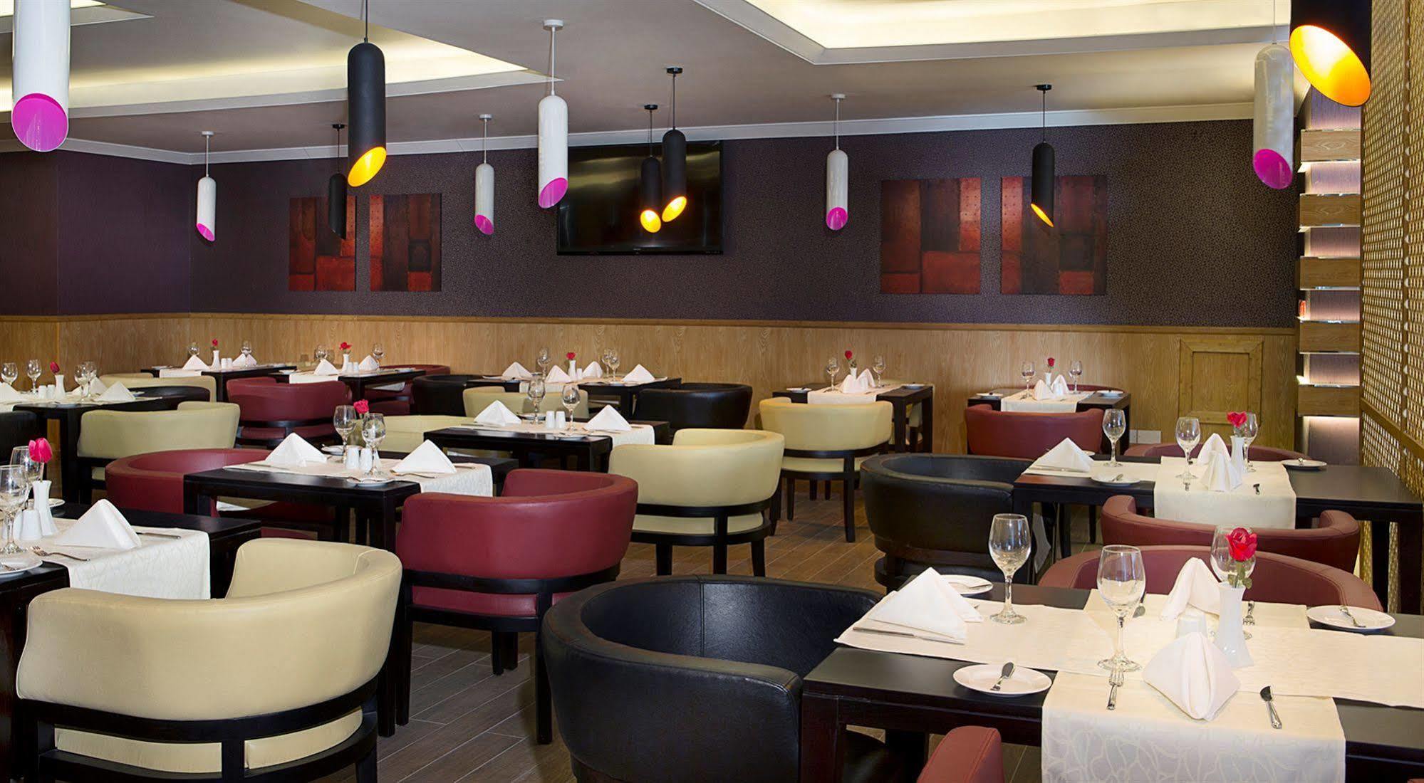 Armada Avenue Hotel Dubai Exterior foto
